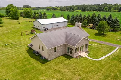 16649 Beaverton Road, Capron, IL 61012 - Photo 4