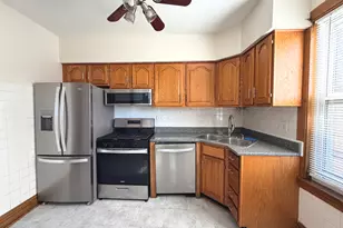 5112 W Sunnyside Ave, Chicago, IL 60630 - Photo 10
