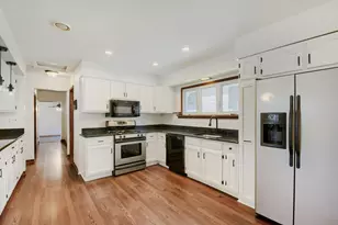 10056 S Talman Ave, Chicago, IL 60655 - Photo 6