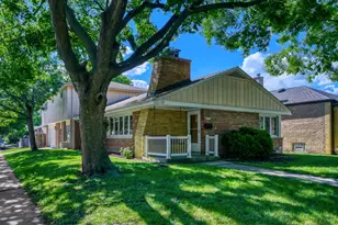 10056 S Talman Ave, Chicago, IL 60655 - Photo 1
