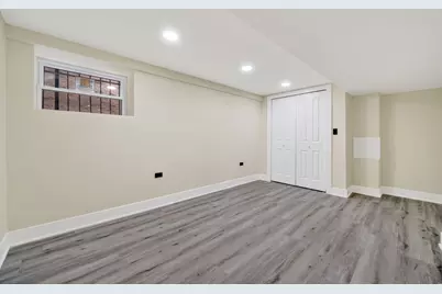 9420 S Saint Lawrence Avenue, Chicago, IL 60619 - Photo 26