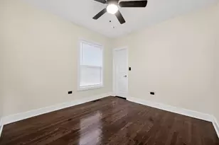 9420 S St Lawrence Ave, Chicago, IL 60619 - Photo 12