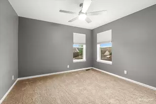0N475 Ford Dr, Geneva, IL 60134 - Photo 14