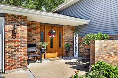 13837 Beaver Drive, Roscoe, IL 61073 - Photo 6