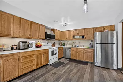 13837 Beaver Drive, Roscoe, IL 61073 - Photo 12