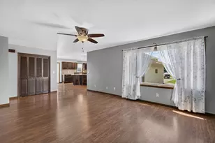 38 Irene St, Streator, IL 61364 - Photo 10