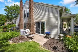 2684 College Hill Cir, Schaumburg, IL 60173 - Photo 30