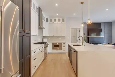 7300 Ponto Court, Morton Grove, IL 60053 - Photo 8