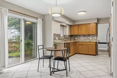 2712 Stockton Road, Naperville, IL 60564 - Photo 8