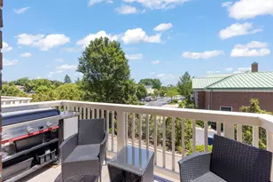 231 N West St, Wheaton, IL 60187 - Photo 20