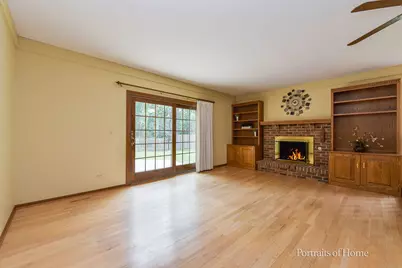 674 Honeysuckle Drive, Naperville, IL 60540 - Photo 8