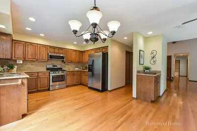 674 Honeysuckle Drive, Naperville, IL 60540 - Photo 10