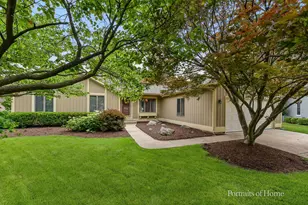 674 Honeysuckle Dr, Naperville, IL 60540 - Photo 1