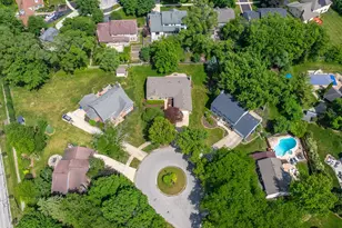 674 Honeysuckle Dr, Naperville, IL 60540 - Photo 28