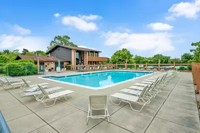 6109 Knoll Wood Road #102, Willowbrook, IL 60527 - Photo 20