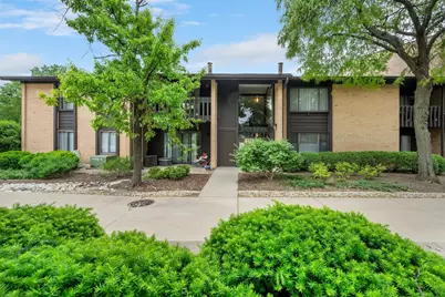 6109 Knoll Wood Road #102, Willowbrook, IL 60527 - Photo 22