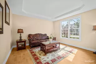 706 Wehrli Dr, Naperville, IL 60540 - Photo 10