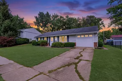 527 Sherwood Drive, Streamwood, IL 60107 - Photo 4