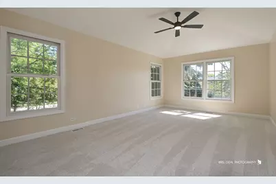 1096 Chesapeake Boulevard, Grayslake, IL 60030 - Photo 20