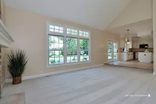 1096 Chesapeake Blvd, Grayslake, IL 60030 - Photo 16