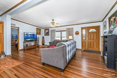 605 Bluebird Circle, Sandwich, IL 60548 - Photo 4