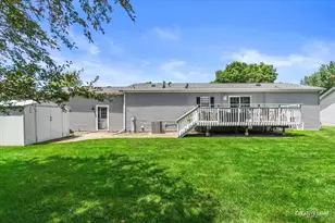 605 Bluebird Cir, Sandwich, IL 60548 - Photo 20