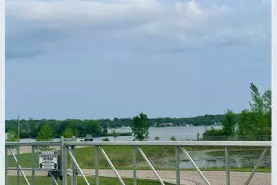 8424 Stillwater Road, Wonder Lake, IL 60097 - Photo 16