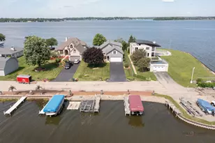 37292 N Stanton Point Rd, Ingleside, IL 60041 - Photo 2