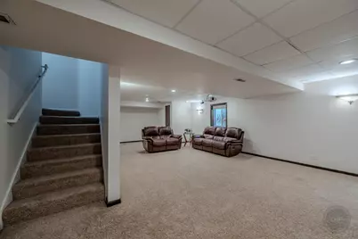 2805 Clara Avenue, Aurora, IL 60502 - Photo 30