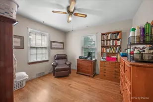 157 S Rosedale Ave, Aurora, IL 60506 - Photo 16
