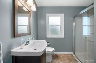 157 S Rosedale Ave, Aurora, IL 60506 - Photo 18