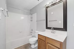 3265 Kirchoff Rd, Rolling Meadows, IL 60008 - Photo 14