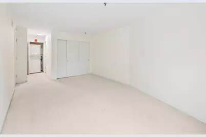 3265 Kirchoff Road #217, Rolling Meadows, IL 60008 - Photo 8