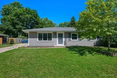 1820 Forrest Boulevard, Saint Charles, IL 60174 - Photo 1