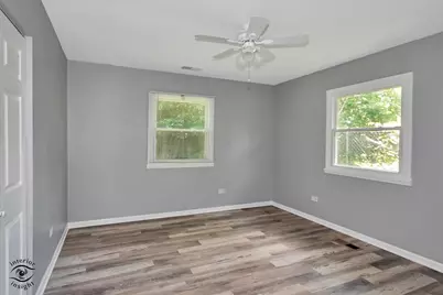1947 Beacon Boulevard, Chicago Heights, IL 60411 - Photo 20
