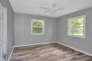 1947 Beacon Blvd, Chicago Heights, IL 60411 - Photo 20