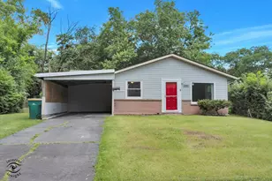 1947 Beacon Blvd, Chicago Heights, IL 60411 - Photo 2