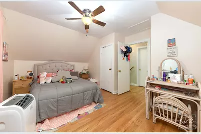 5915 W Roscoe Street, Chicago, IL 60634 - Photo 8