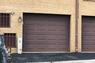11277 S Roberts Road S, Palos Hills, IL 60465 - Photo 20