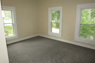 104 Grant St, Harvard, IL 60033 - Photo 12