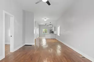 7010 S Paulina St, Chicago, IL 60636 - Photo 8