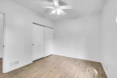 295 N 1st Avenue, Coal City, IL 60416 - Photo 10