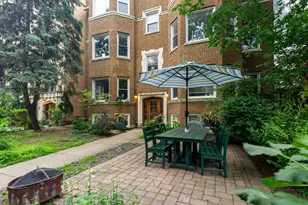 1135 W Farwell Ave, Chicago, IL 60626 - Photo 2