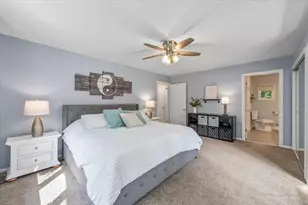 5006 Deering Oaks Ln, Crystal Lake, IL 60012 - Photo 20