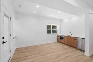 2647 W Walton St, Chicago, IL 60622 - Photo 6