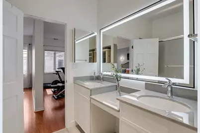 1239 N State Parkway #2, Chicago, IL 60610 - Photo 24