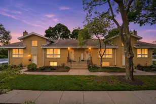 1533 N Arlington Heights Rd, Arlington Heights, IL 60004 - Photo 18