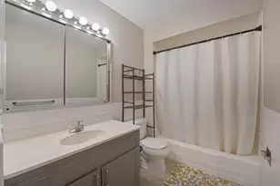 1533 N Arlington Heights Rd, Arlington Heights, IL 60004 - Photo 10