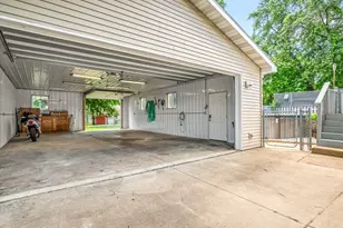 29 W Main St, Amboy, IL 61310 - Photo 16