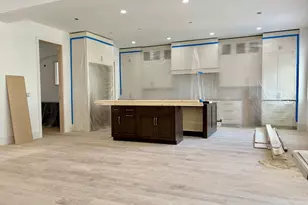 664 N Webster St, Naperville, IL 60563 - Photo 6